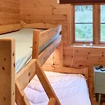 4 Person In Lindas-by Traum Lindås