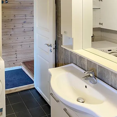 4 Person In Lindas-by Traum Holiday home Lindas